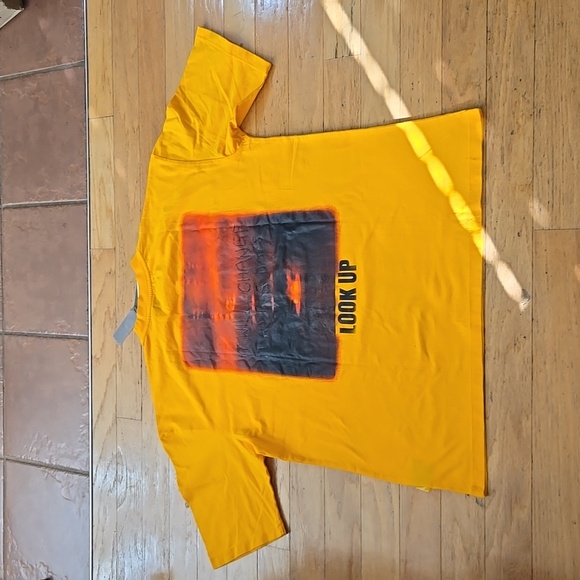 NIP Men's King Look Up T-Shirt Size 2XL Color Yellow - Picture 6 of 11